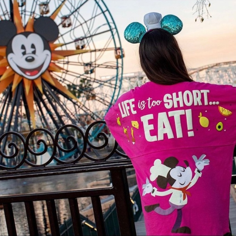 DISNEY PARKS NWT FOOD AND WINE 2020 SPIRIT JERSEY LIFE IS TOO SHORT… EAT PINK